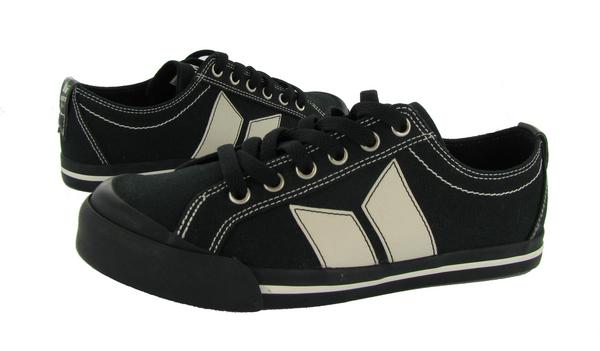 Macbeth shoes